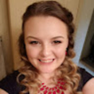 Meet your Posher, Elena